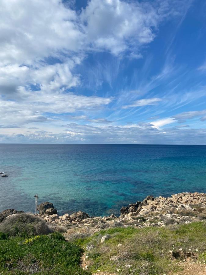Diamond Apartment With Stunning Sea View Paphos Exterior foto