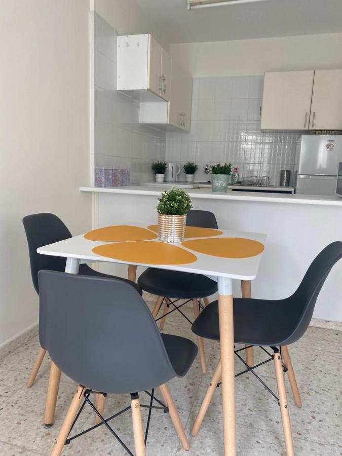 Diamond Apartment With Stunning Sea View Paphos Exterior foto